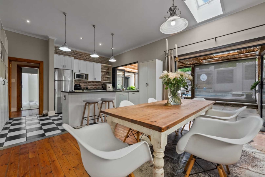 3 Bedroom Property for Sale in Gardens Western Cape